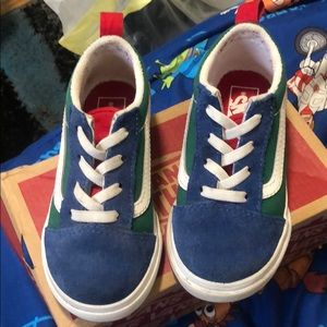 Kids vans size 9